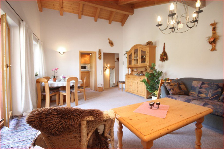 Wohnen Essen Etagenwohnung Oy-Mittelberg