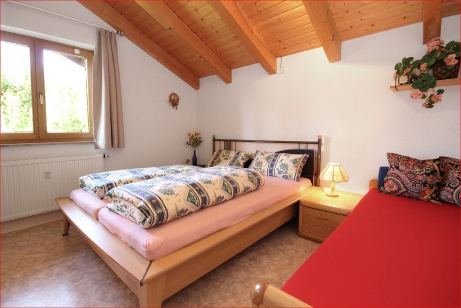 Schlafzimmer mit guten Stellm�glichkeiten Etagenwohnung Oy-Mittelberg