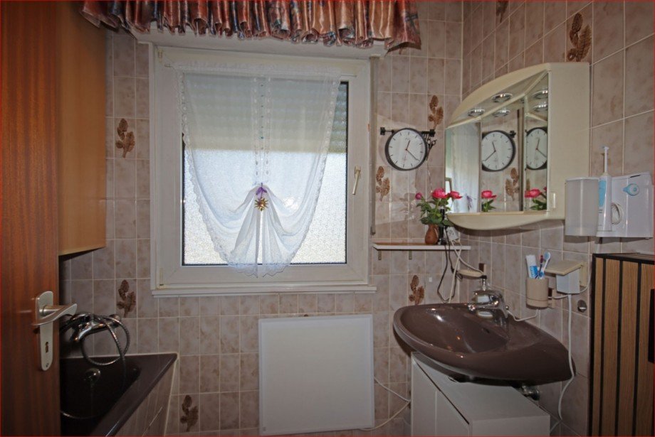 Badezimmmer EG Einfamilienhaus Berkheim