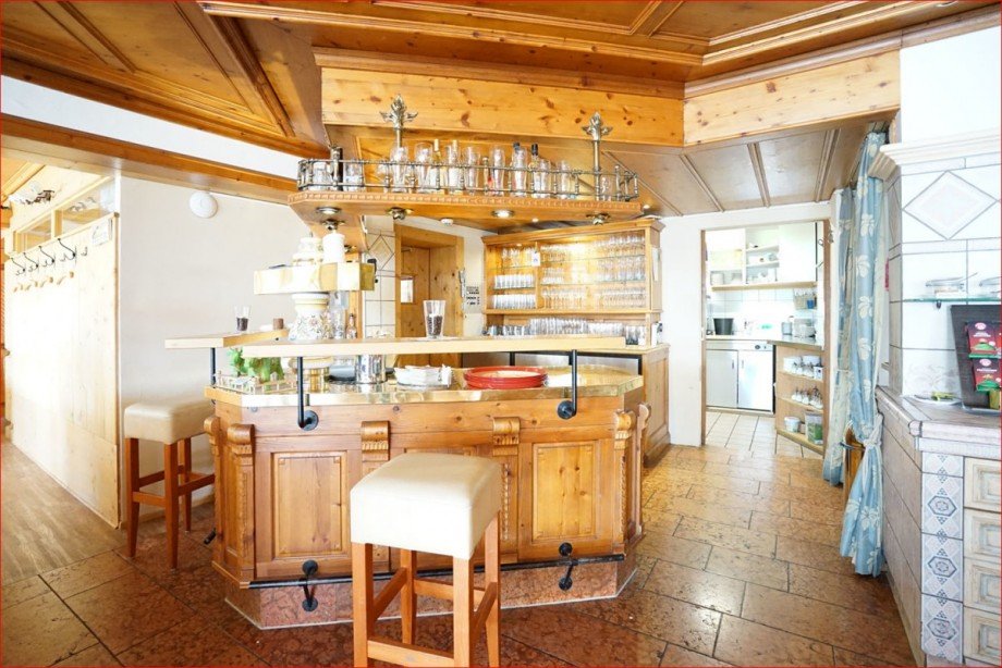 Theke Hotels Oy-Mittelberg