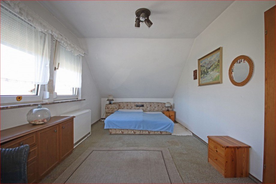 Schlafzimmer Dachgeschoss Einfamilienhaus Berkheim