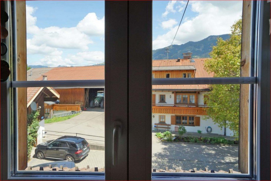 DG, Blick Schlafen 2 Zweifamilienhaus Fischen im Allg�u / Maderhalm