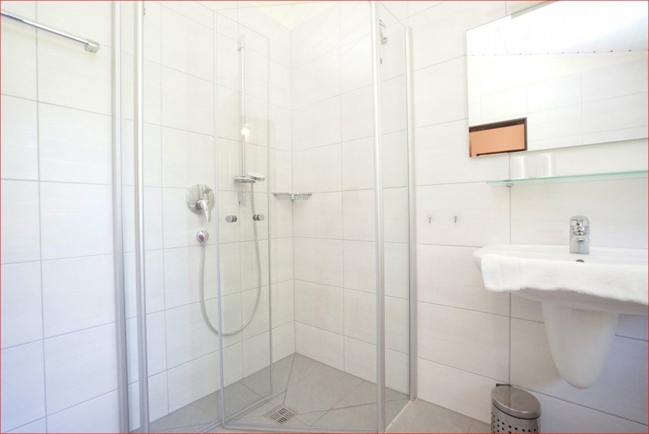 neuwertiges Duschbad Bungalow Nesselwang / Reichenbach