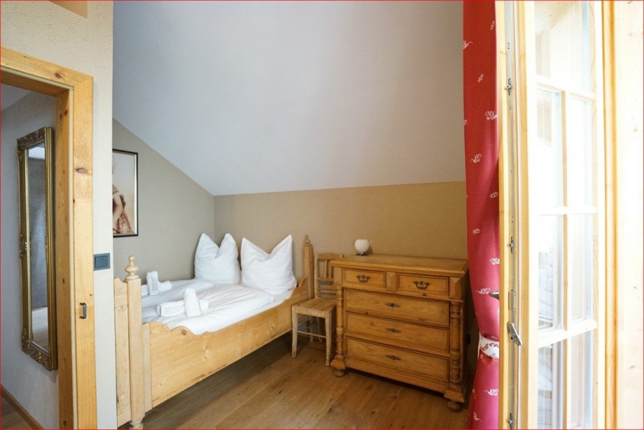 OG, Schlafzimmer 3 Einfamilienhaus Pfronten