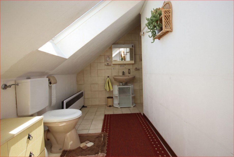 Badezimmer DG Einfamilienhaus Berkheim