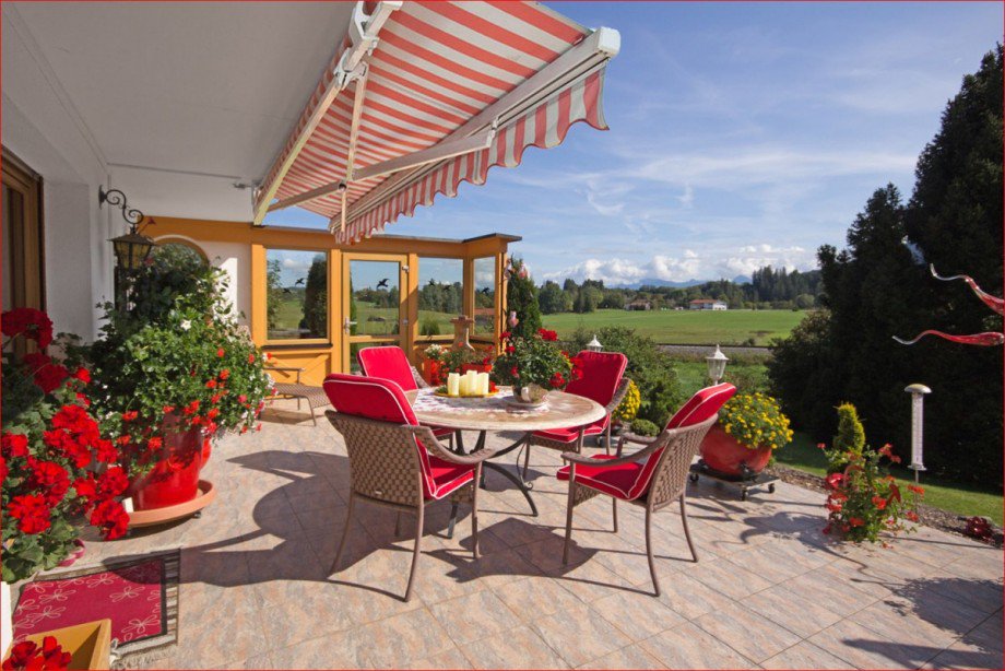 Terrasse mit Blick auf die Alpenkette Etagenwohnung Oy-Mittelberg