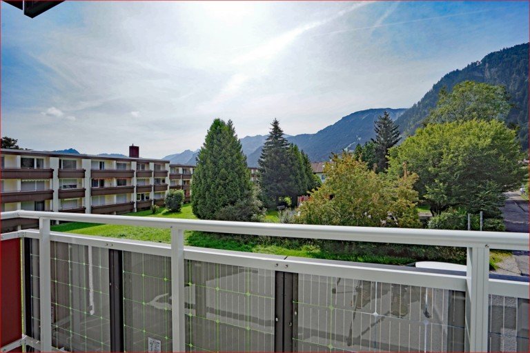 Balkon mit Breitenbergblick Pfronten - Ostallg�u Etagenwohnung Sympathisches 2 Zi Apartment!