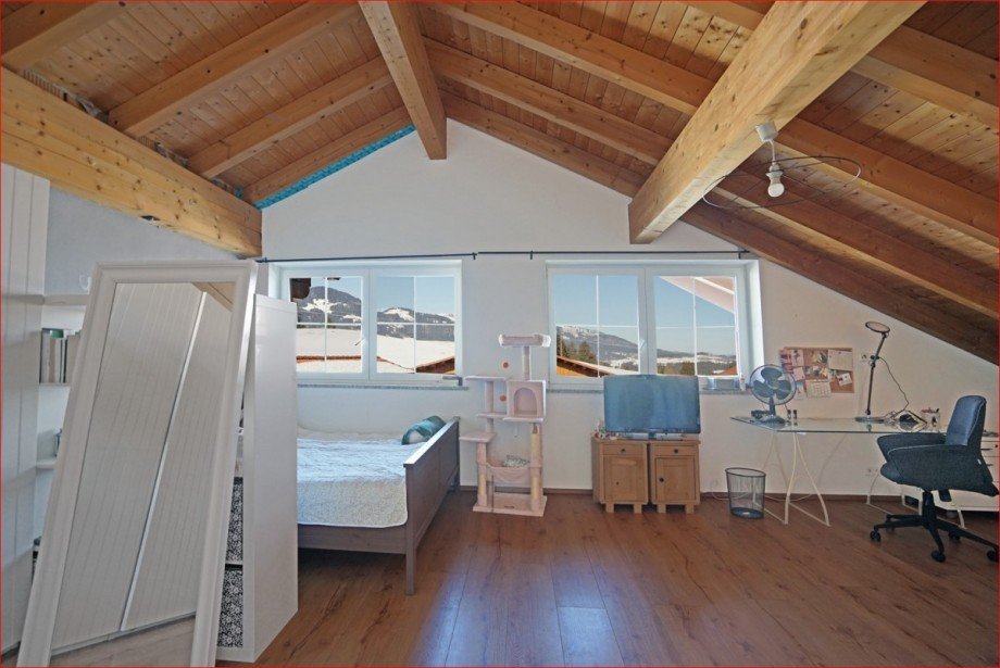 OG, Studioschlafzimmer mit Bergblick Zweifamilienhaus Fischen im Allg�u / Maderhalm