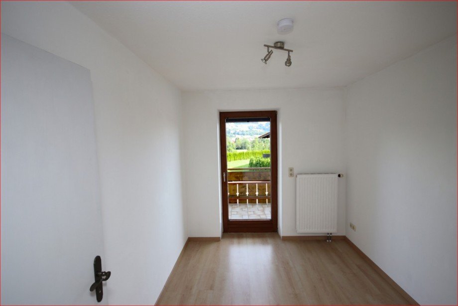 Schlafzimmer Wohnung 1 Zweifamilienhaus Wertach