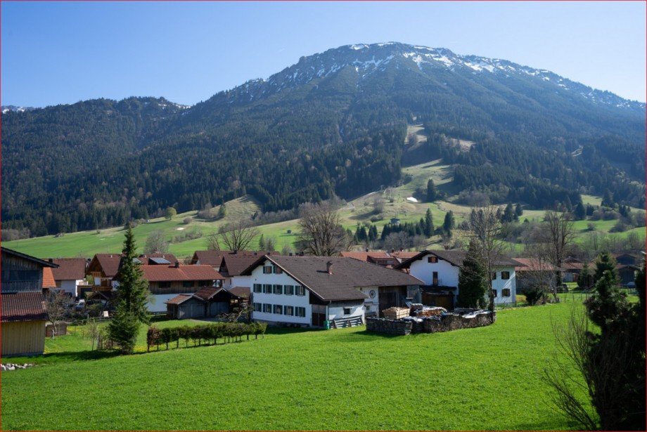 Breitenbergblick, ruhige Lage Dachgeschosswohnung Pfronten