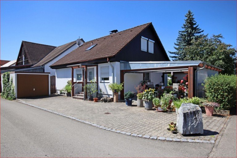 Titelbild Berkheim Einfamilienhaus Familienfreundliches Haus mit Garten