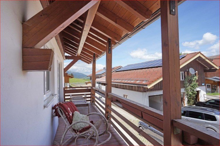 Balkon_ Fischen im Allg�u / Maderhalm - Oberallg�u Etagenwohnung 2-Wohnungen- Wohnen oder vermieten in Maderhalm - modernes Wohnen im Allg�u