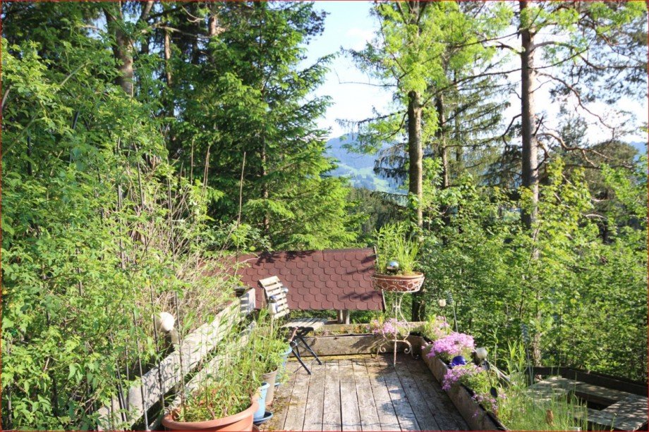 lange Terrasse mit Weitblick Haus Nesselwang