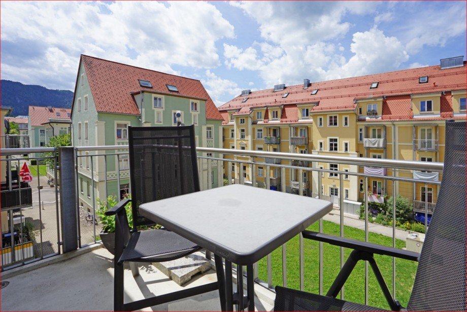Balkon mit Bergblick_ Etagenwohnung F�ssen