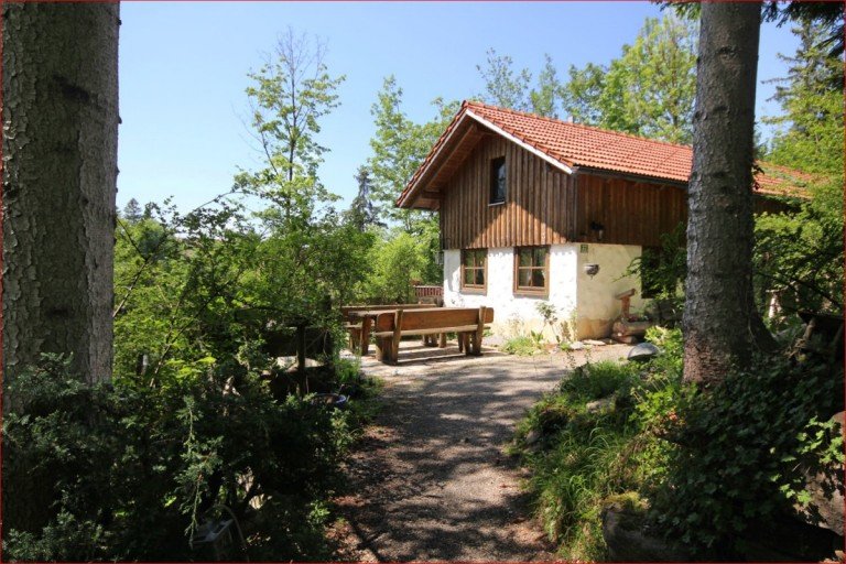 Zugang zum Haus Nesselwang - Ostallg�u Haus FerienhausSchmuckst�ck in Alleinlage!