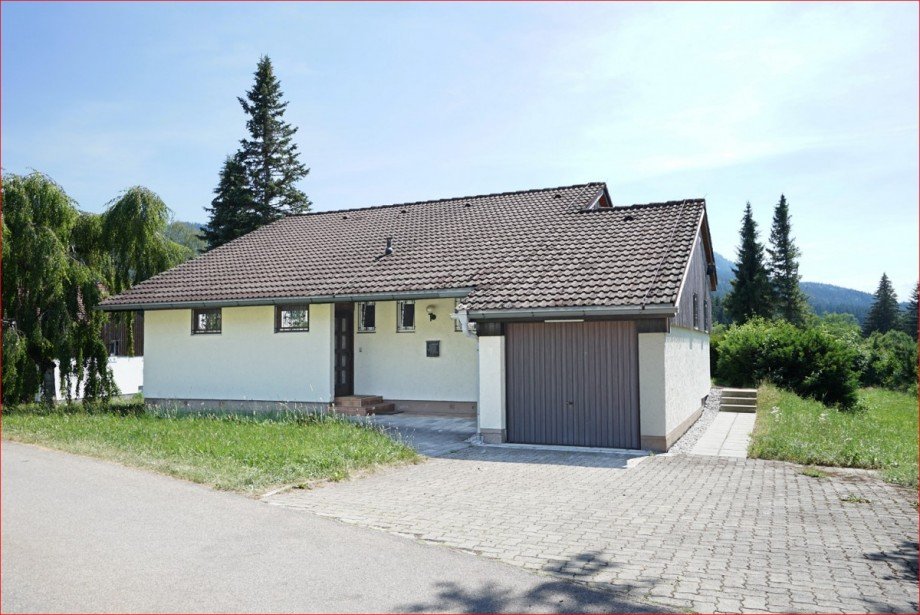 Bungalow mit Garage, Vorraum und Technikraum Bungalow Nesselwang / Reichenbach