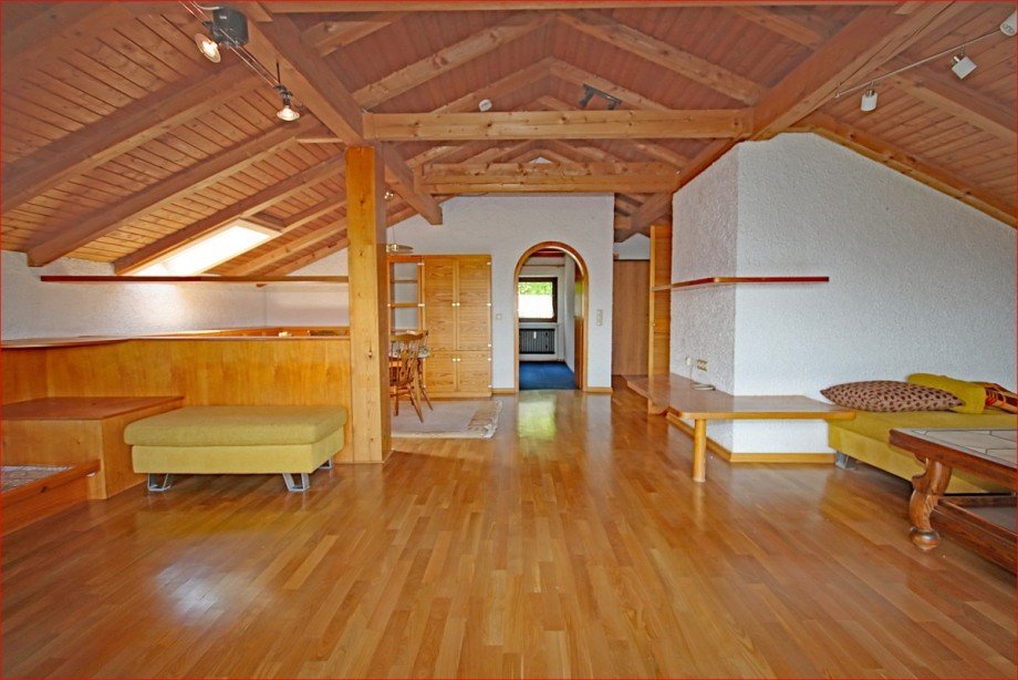 Wohn-Essbereich Dachgeschosswohnung Nesselwang