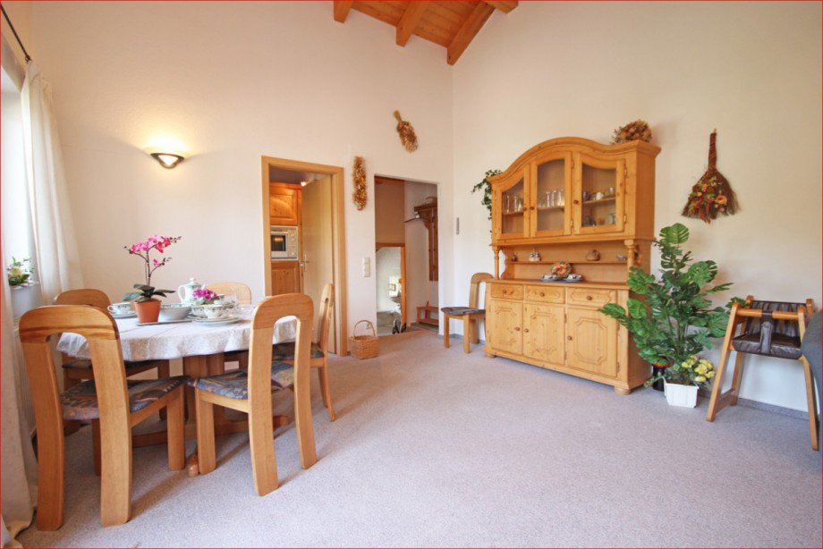 Wohn-Essbereich Etagenwohnung Oy-Mittelberg