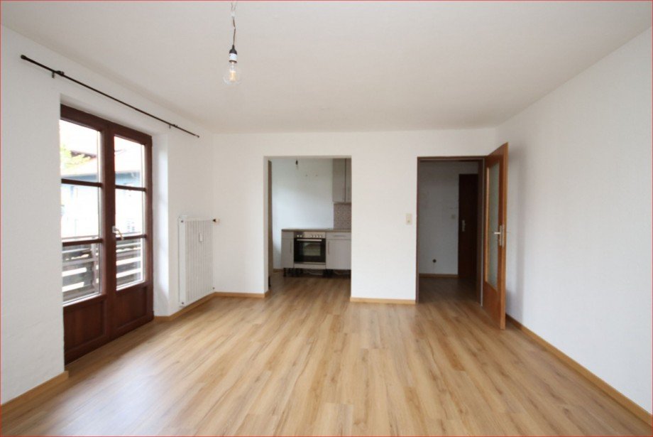 Wohnzimmer mit angrenzenden K�che Etagenwohnung Oy-Mittelberg