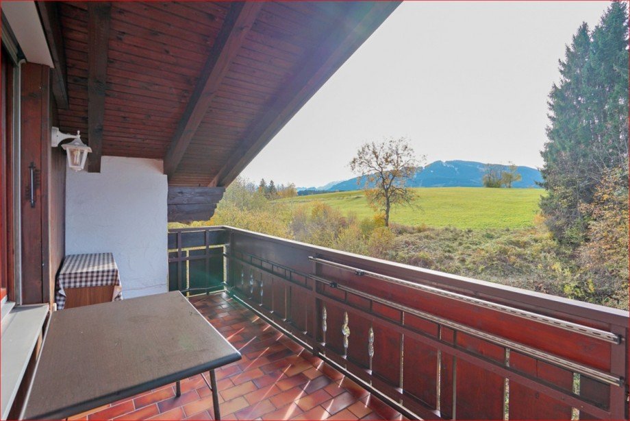 Balkon Aussichtsbild Etagenwohnung Oy-Mittelberg